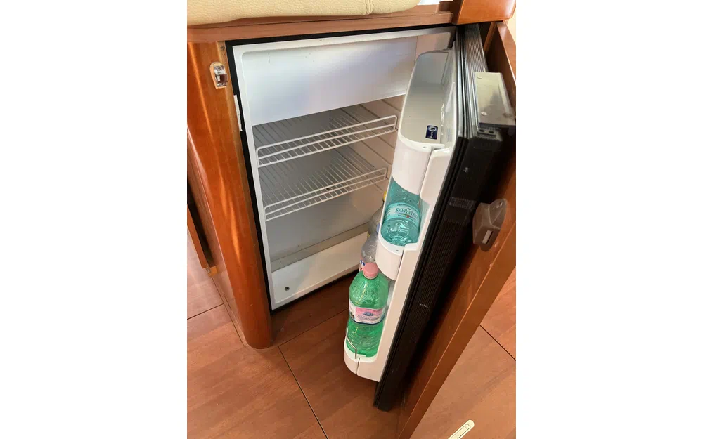 slider 80 Beneteau Swift Trawler 44