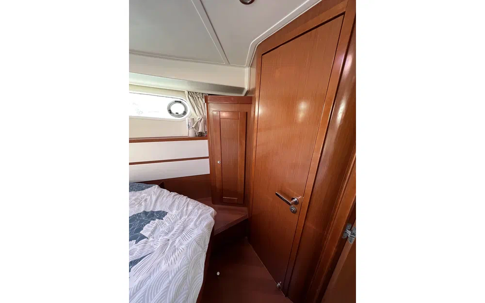 slider 84 Beneteau Swift Trawler 44