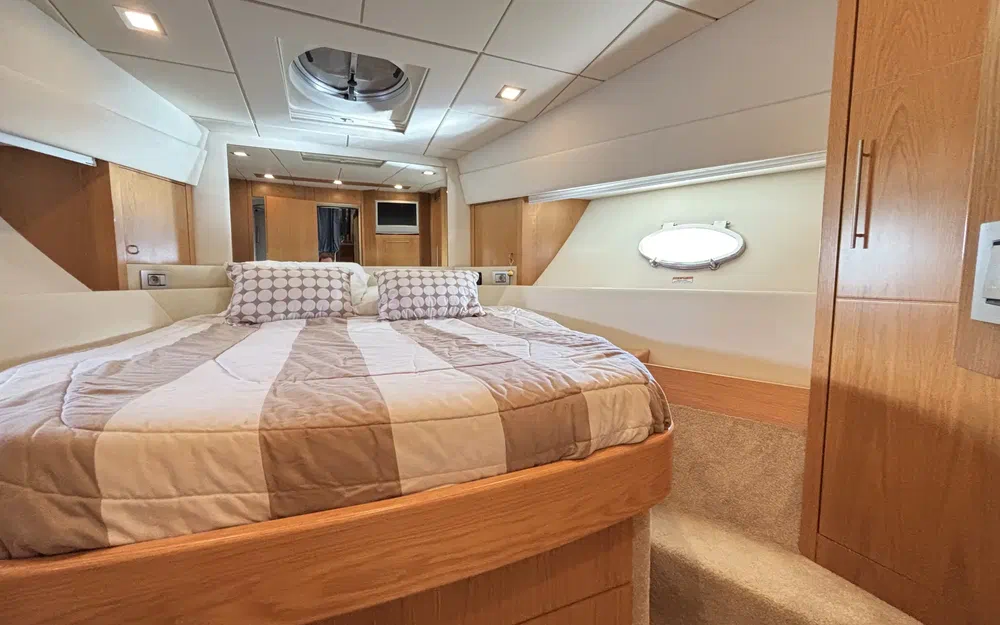 slider 4 Rodman Muse 44