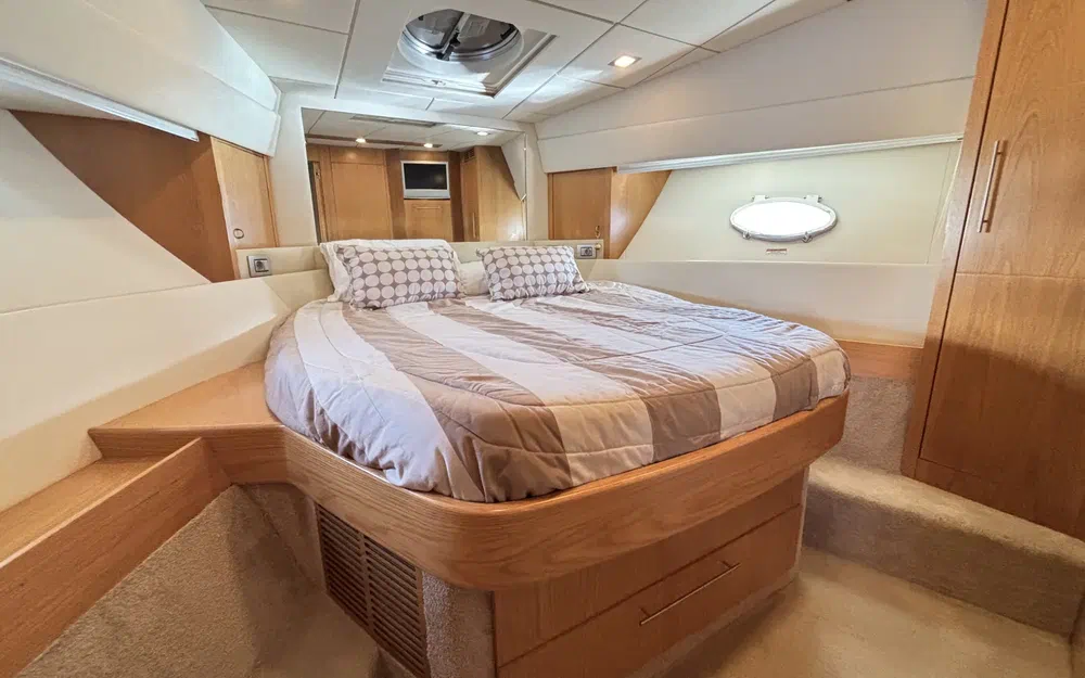 slider 5 Rodman Muse 44