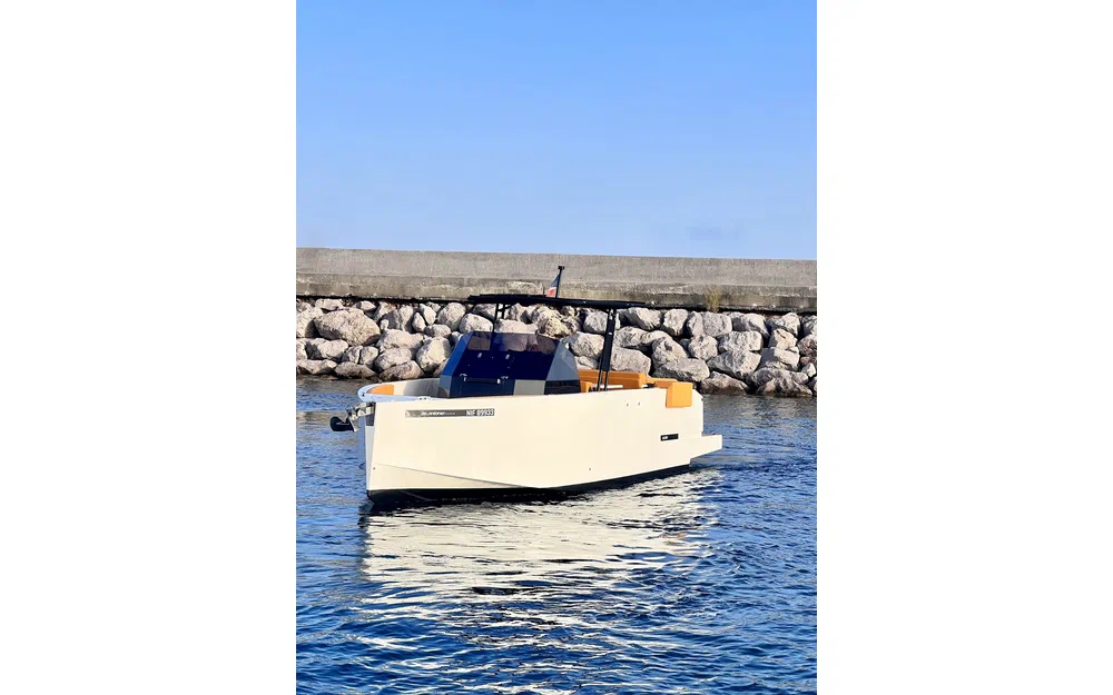 slider 2 De Antonio Yachts D28