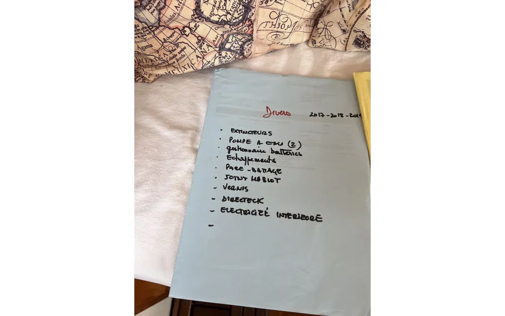 slider 43 Grand Banks 50