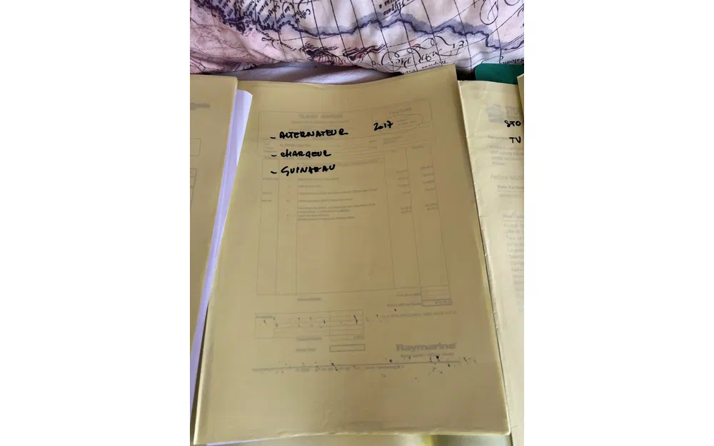 slider 47 Grand Banks 50