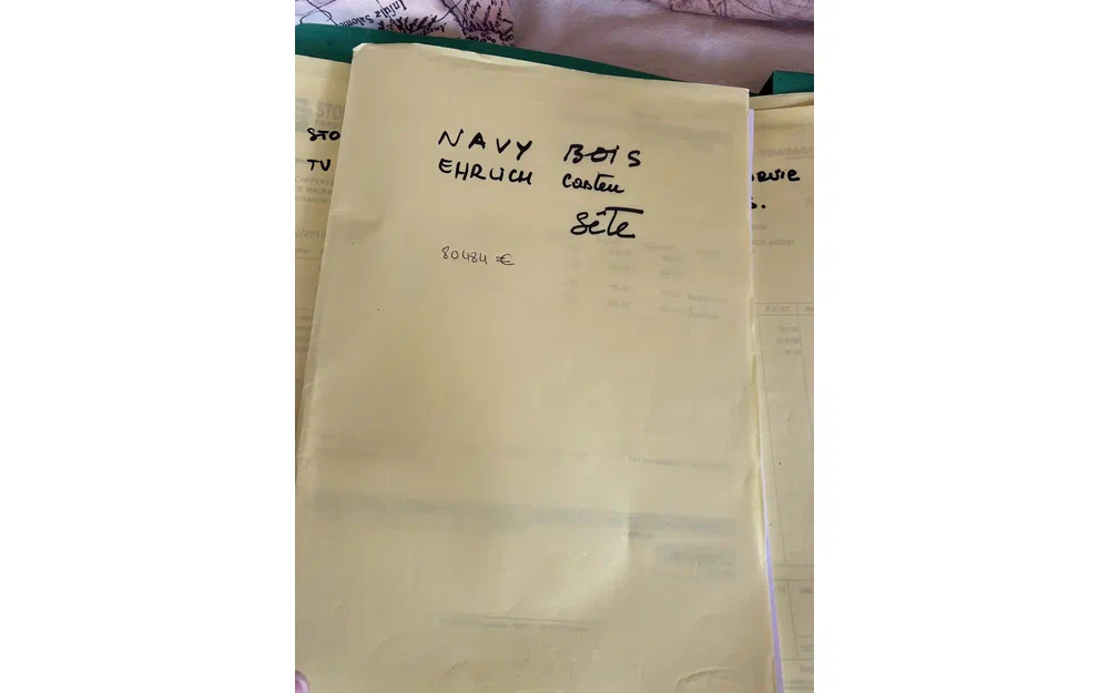 slider 48 Grand Banks 50