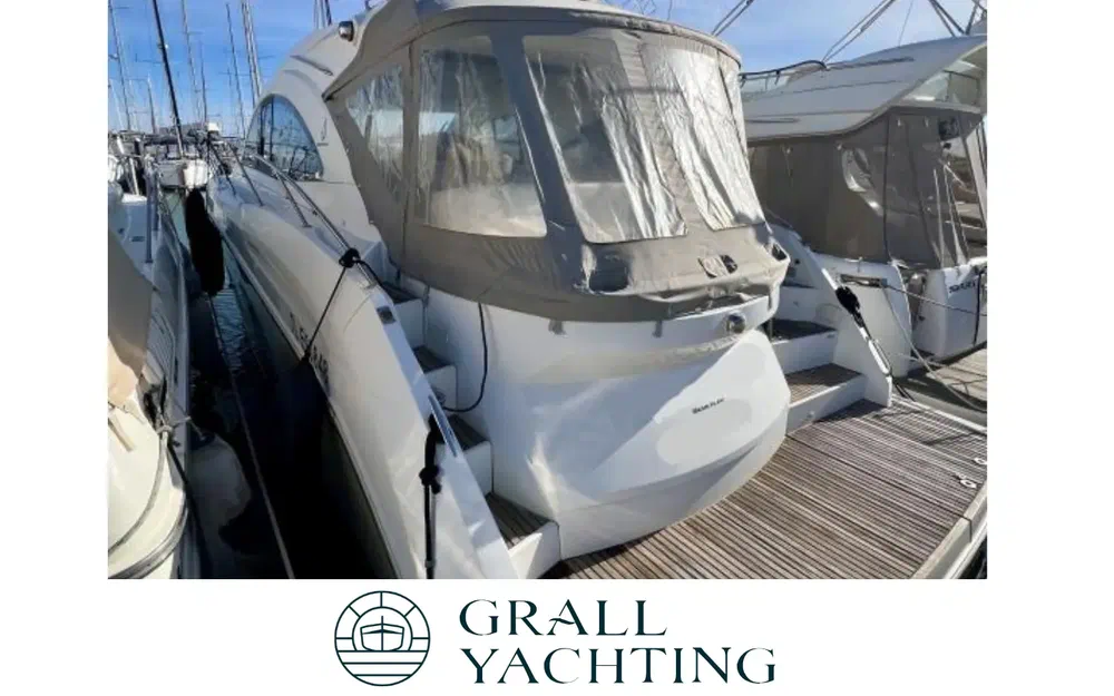 slider 0 Beneteau Flyer Gran Turismo 44