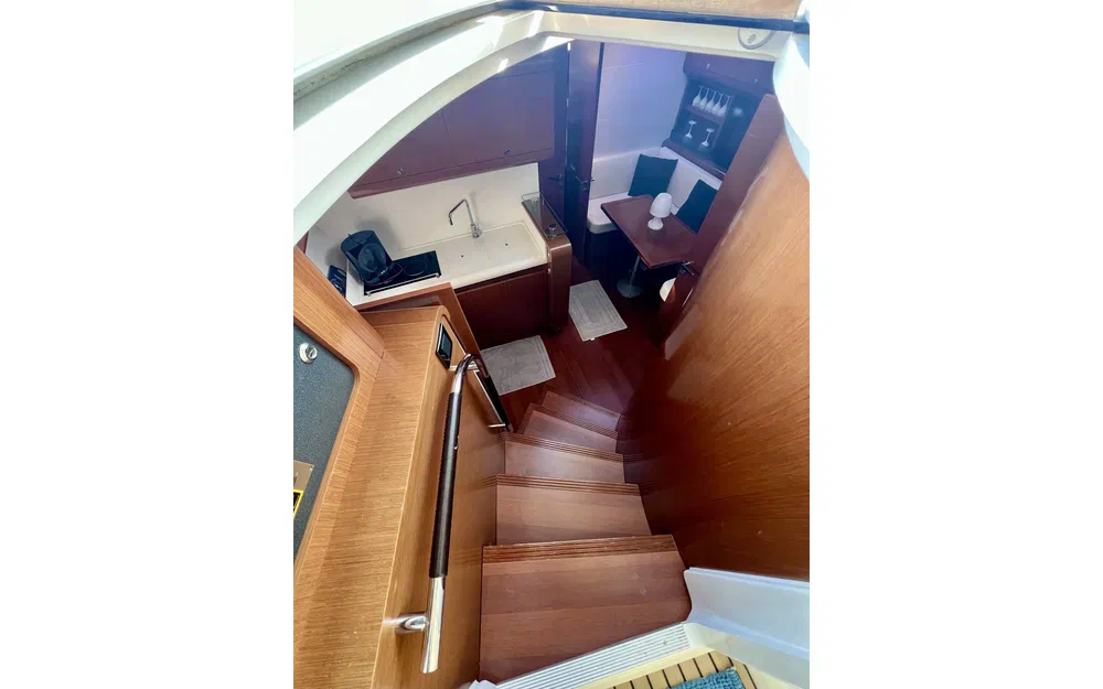 slider 19 Beneteau Flyer Gran Turismo 44