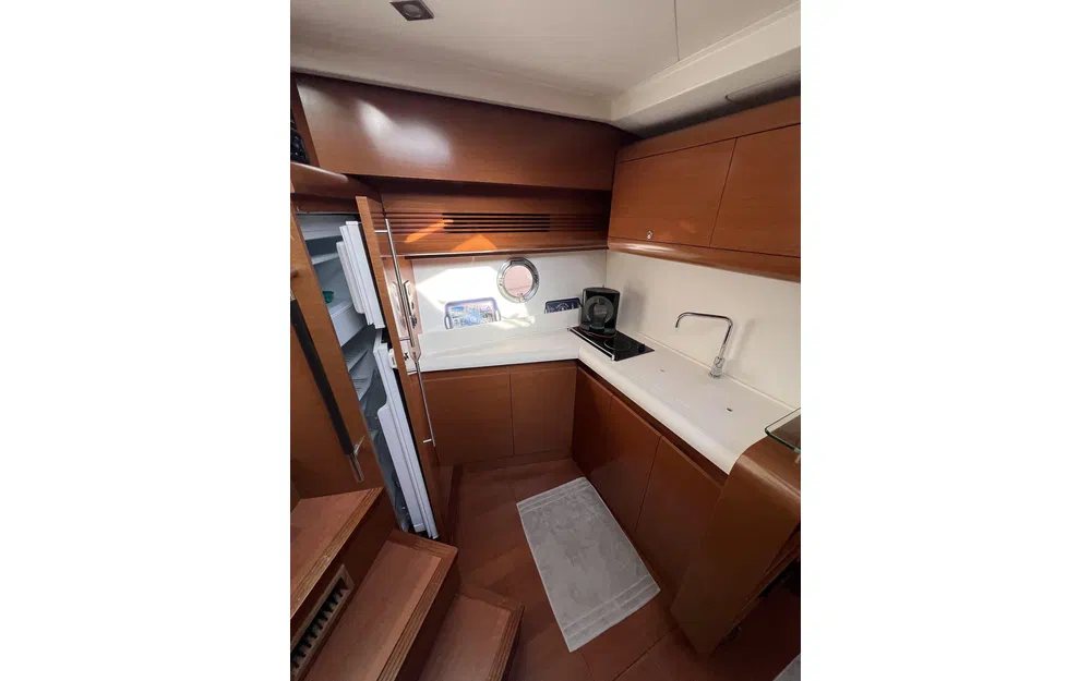 slider 20 Beneteau Flyer Gran Turismo 44