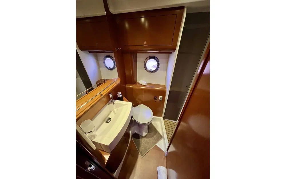 slider 24 Beneteau Flyer Gran Turismo 44