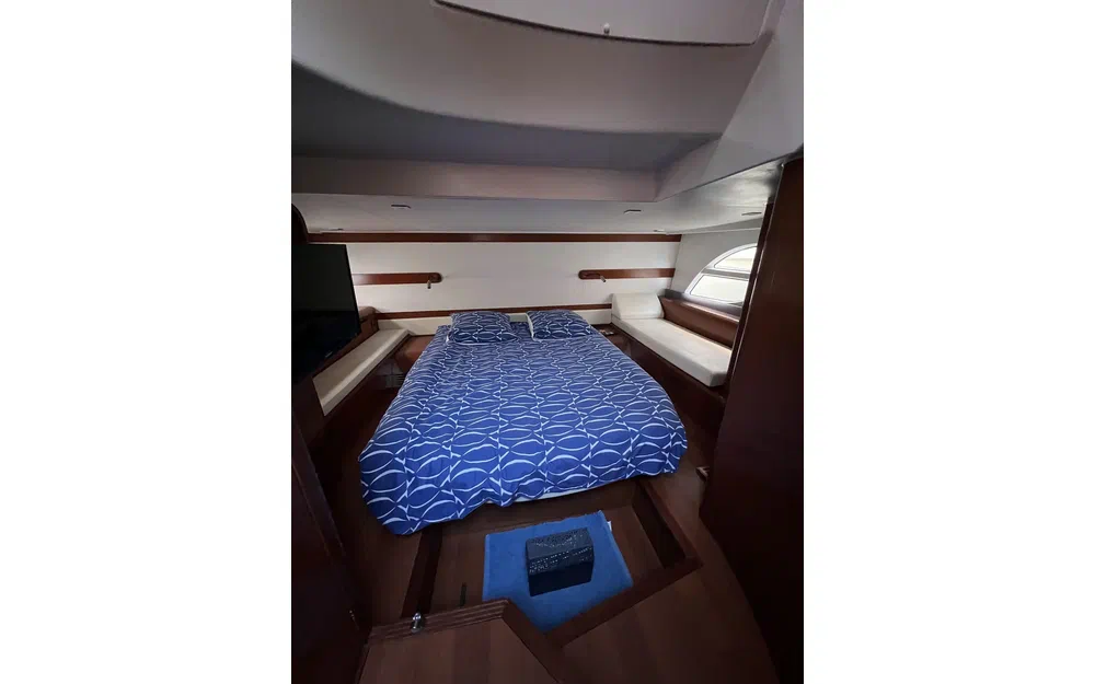 slider 26 Beneteau Flyer Gran Turismo 44