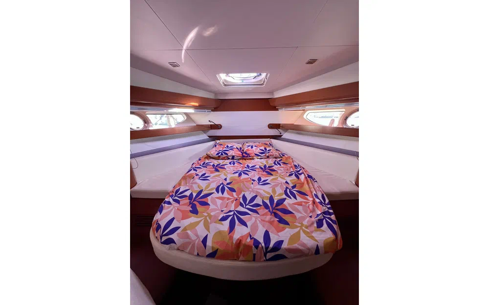 slider 30 Beneteau Flyer Gran Turismo 44