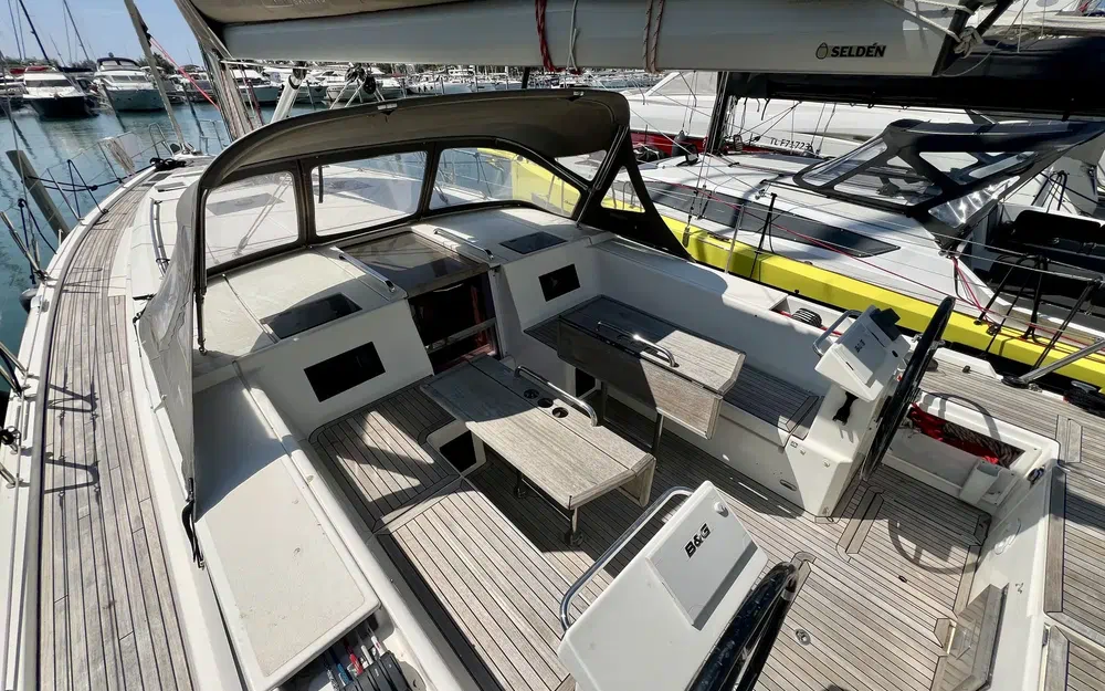 slider 5 Bavaria C45