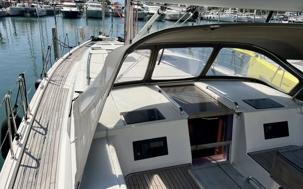 slider 6 Bavaria C45