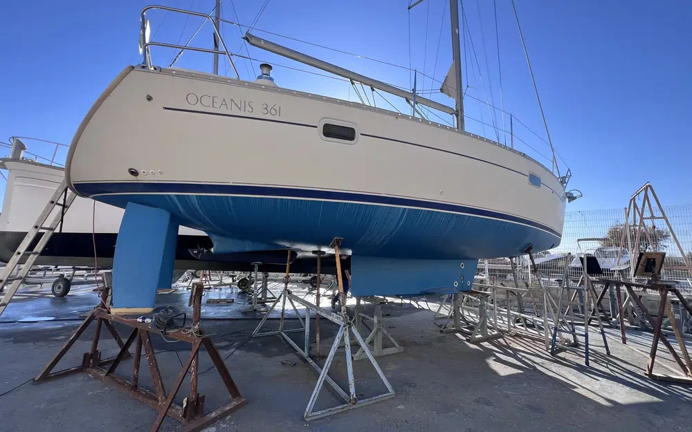 slider 1 Beneteau Oceanis 361