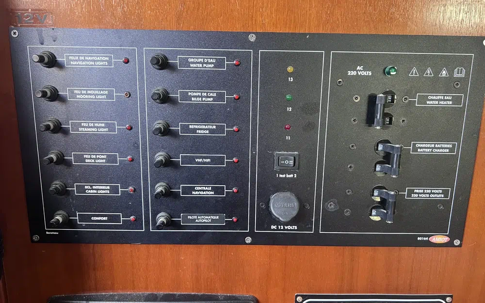 slider 34 Beneteau Oceanis 361