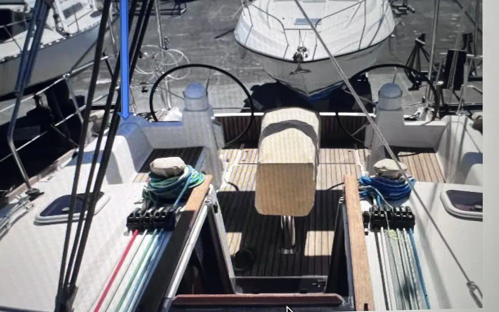 slider 11 Dufour 380