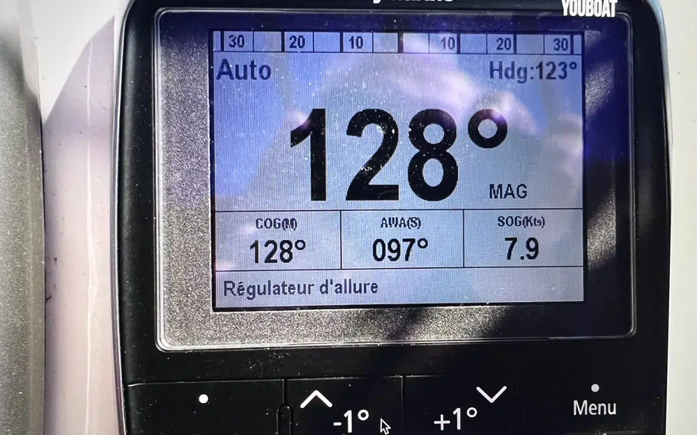 slider 16 Dufour 380