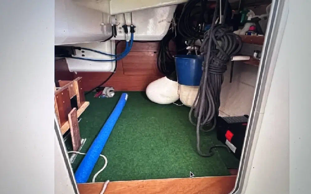 slider 28 Dufour 380