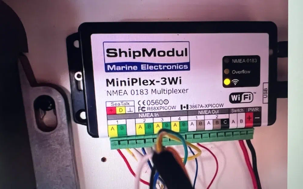 slider 32 Dufour 380