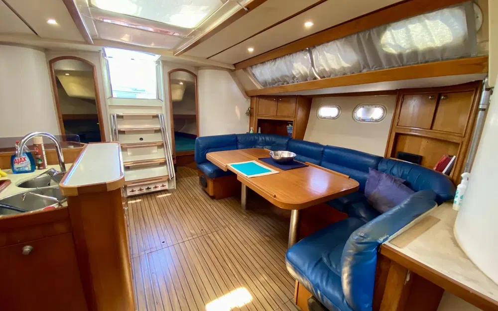 slider 10 Jeanneau Sun Odyssey 51