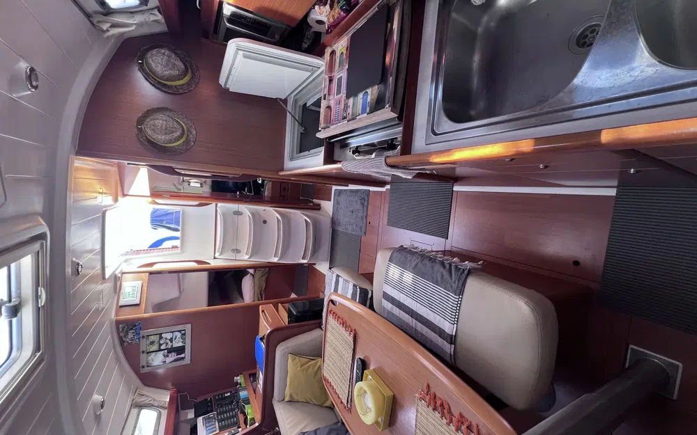 slider 36 Beneteau Cyclades 39.3