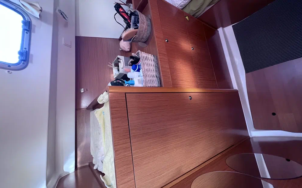 slider 38 Beneteau Cyclades 39.3