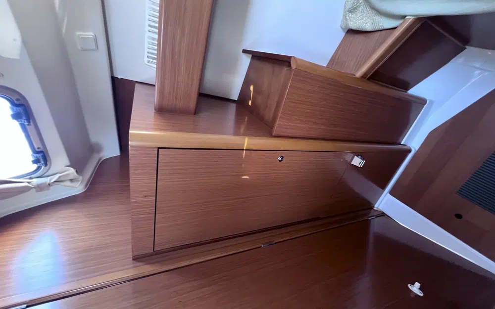 slider 57 Beneteau Cyclades 39.3