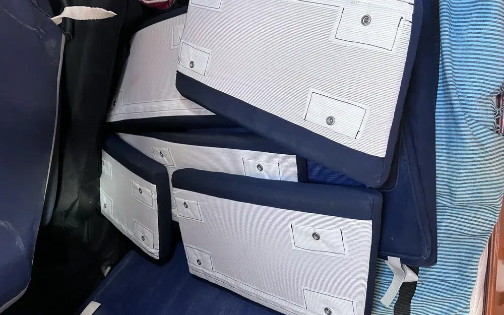 slider 62 Beneteau Cyclades 39.3