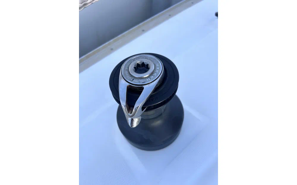 slider 23 Jeanneau Sun Fast 32 i