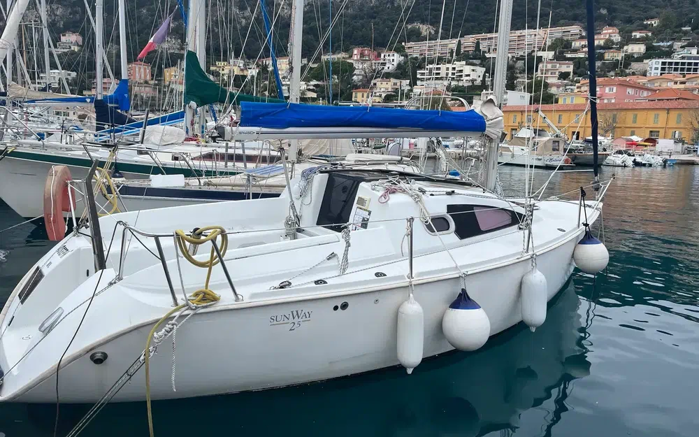 slider 0 Jeanneau Sun Way 25