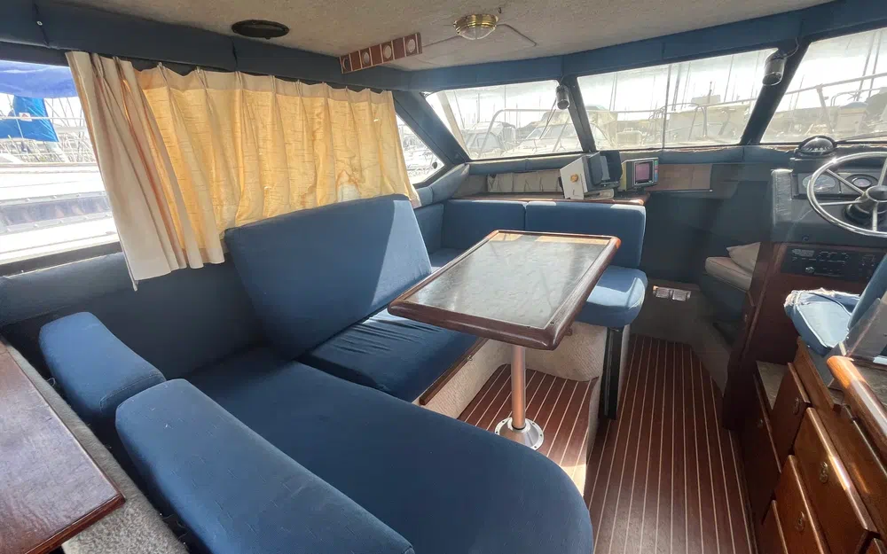 slider 10 Bayliner Cierra 2556