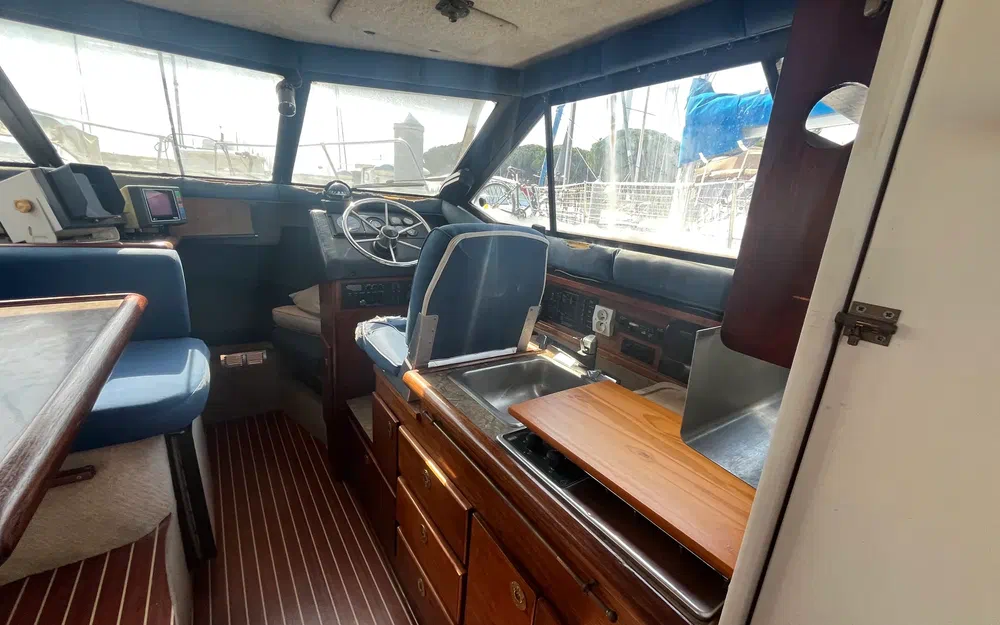 slider 11 Bayliner Cierra 2556