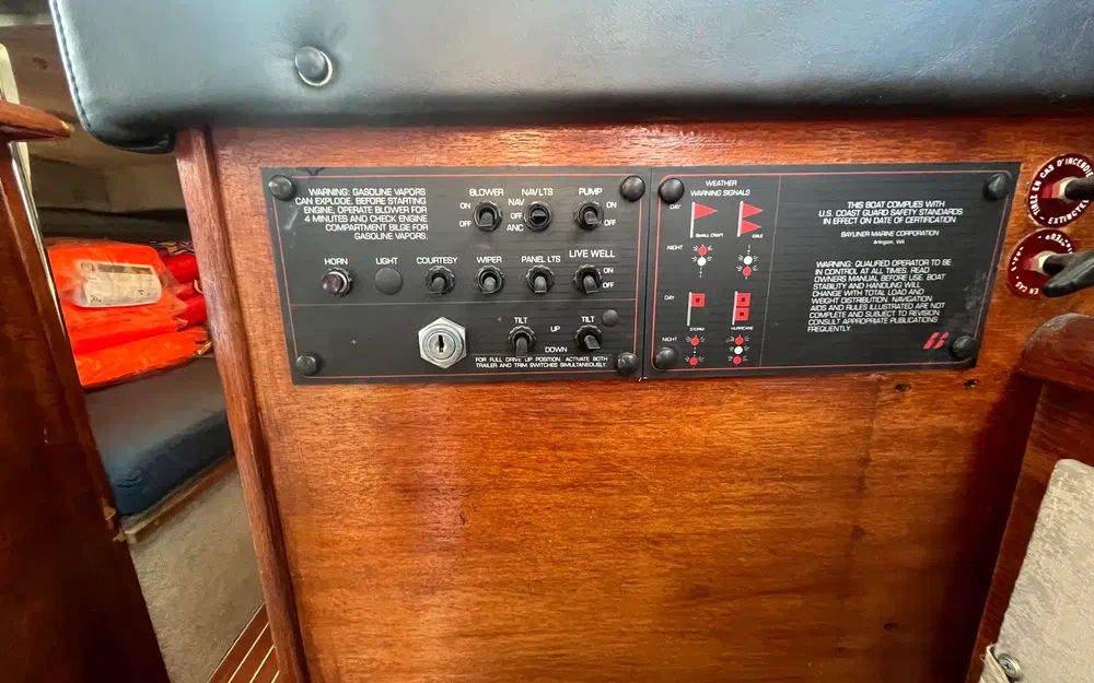 slider 21 Bayliner Cierra 2556