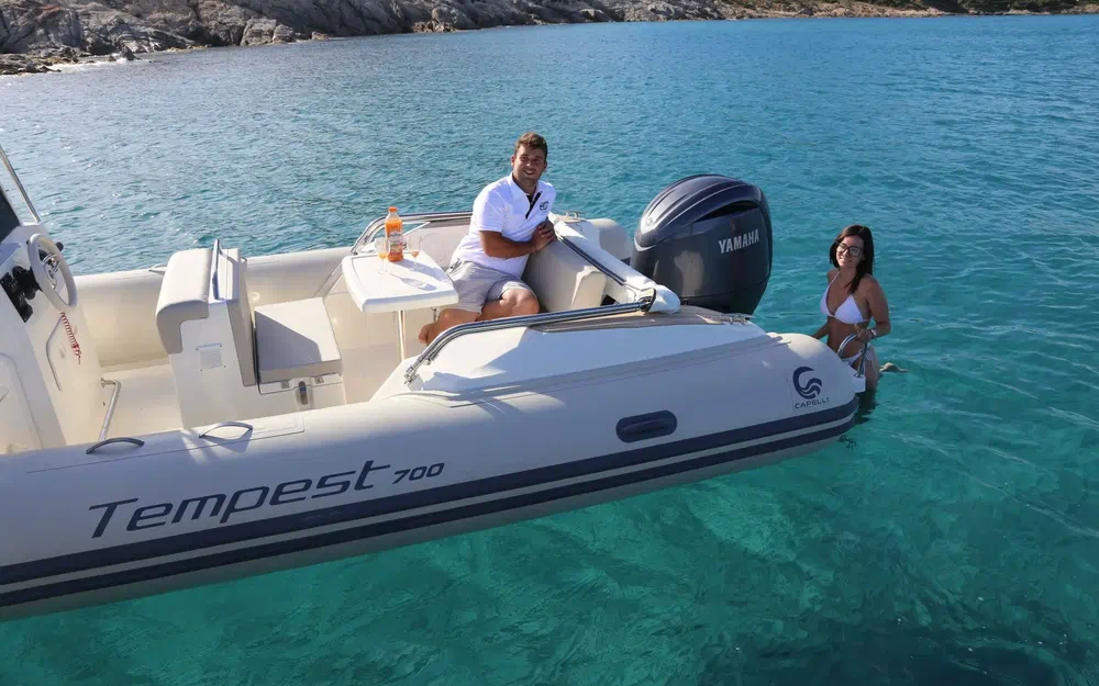 slider 5 Capelli Tempest 700 Luxe