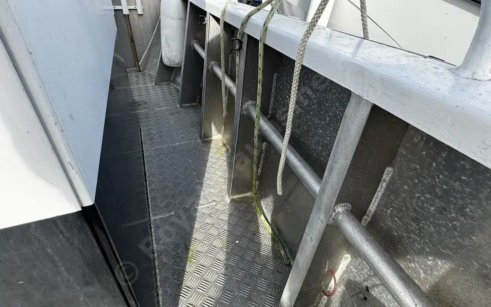 slider 9 Gosselin GP 710