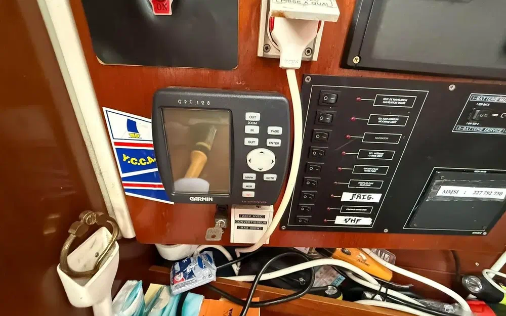 slider 9 Beneteau Oceanis 321