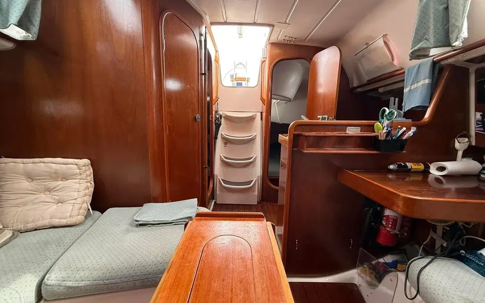 slider 13 Beneteau Oceanis 321