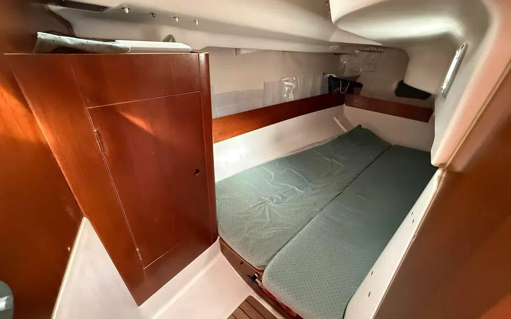 slider 19 Beneteau Oceanis 321