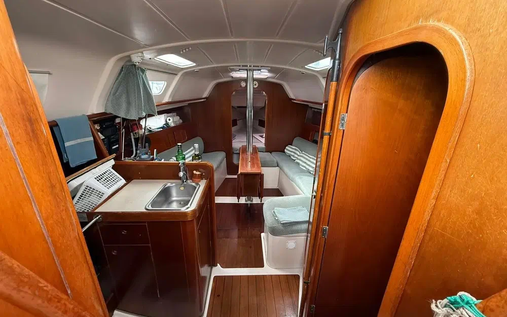 slider 5 Beneteau Oceanis 321