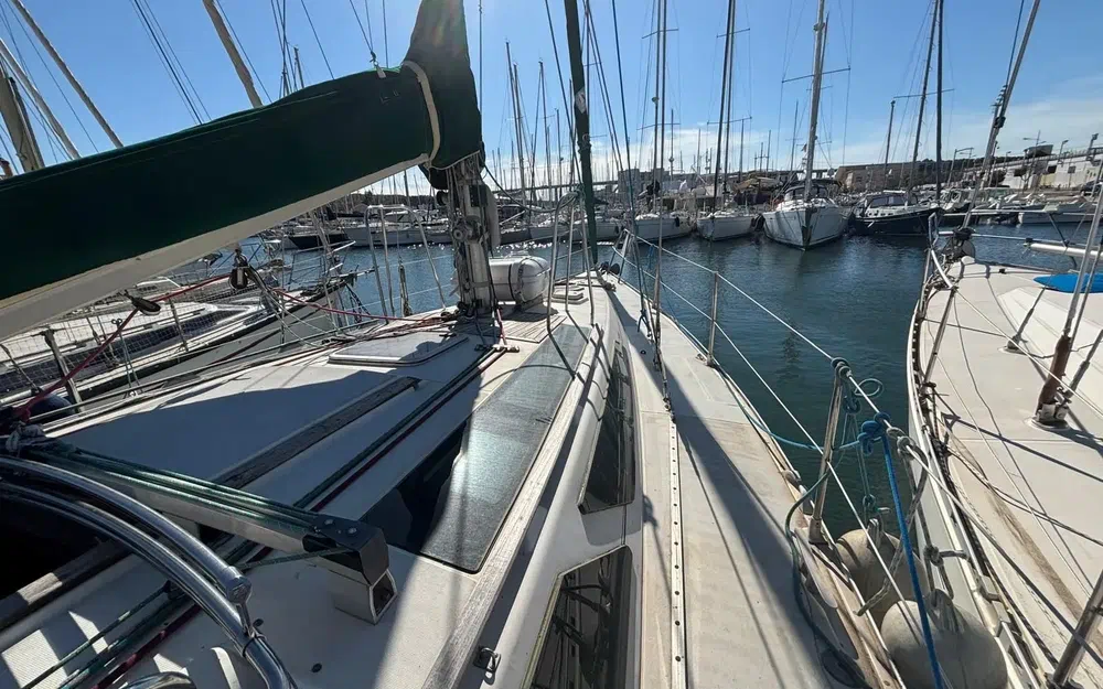 slider 4 Jeanneau Voyage 12.50