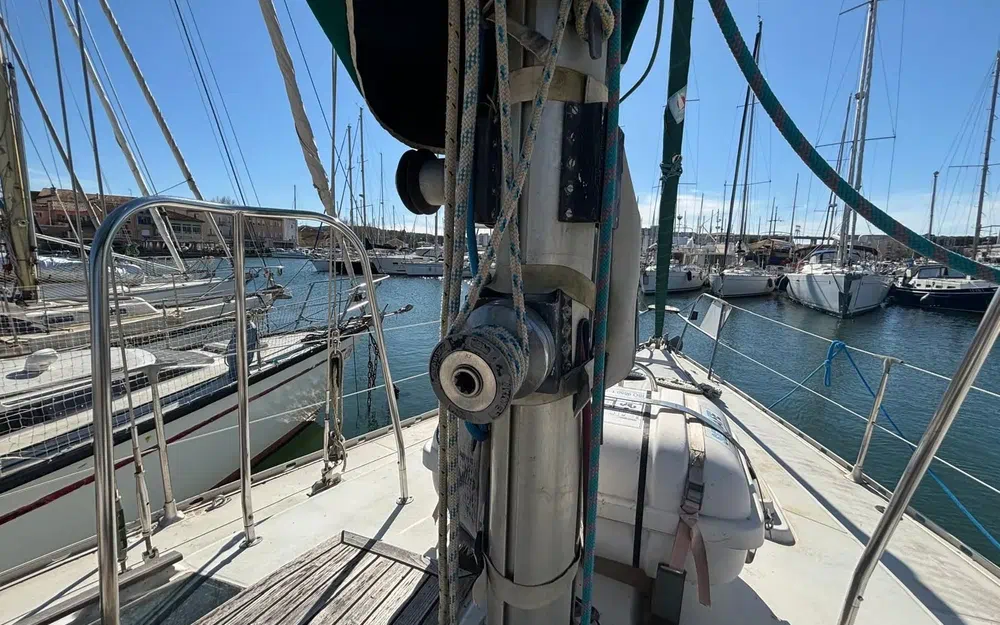 slider 5 Jeanneau Voyage 12.50