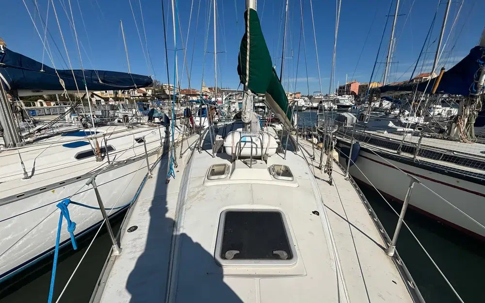 slider 6 Jeanneau Voyage 12.50