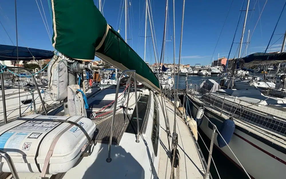 slider 7 Jeanneau Voyage 12.50