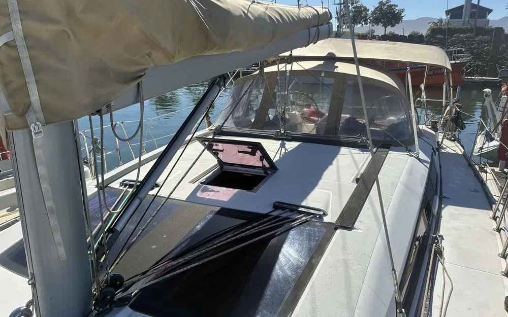 slider 12 Dufour 410 Grand Large