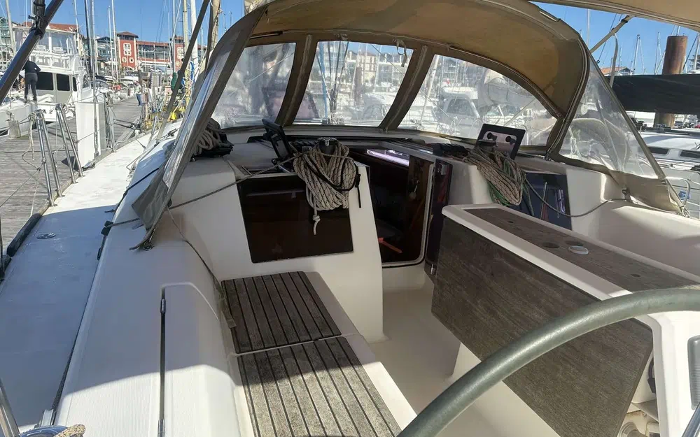 slider 21 Dufour 410 Grand Large