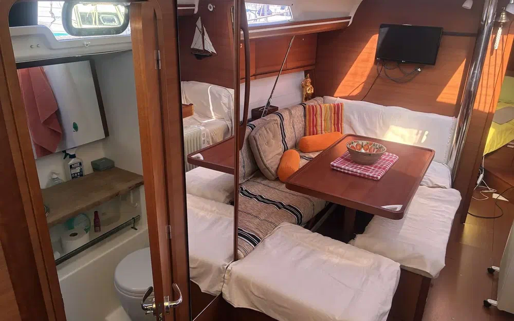 slider 31 Dufour 410 Grand Large