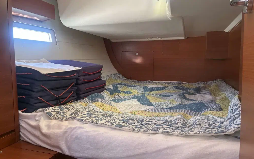 slider 48 Dufour 410 Grand Large