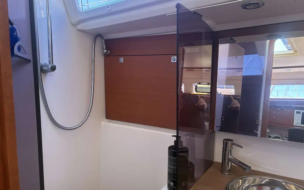 slider 54 Dufour 410 Grand Large