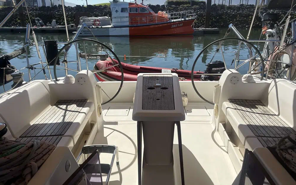 slider 56 Dufour 410 Grand Large