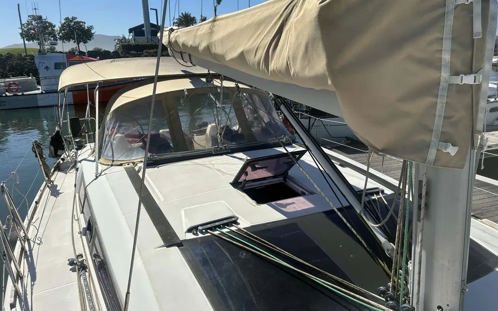 slider 7 Dufour 410 Grand Large