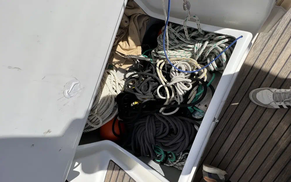 slider 13 Beneteau Oceanis 40